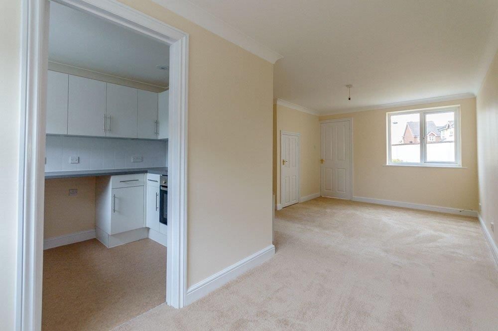 Property photo 3 of 11 Image