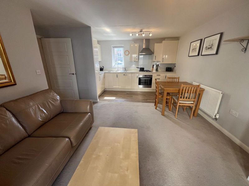 Property photo 2 of 22 Photo 11