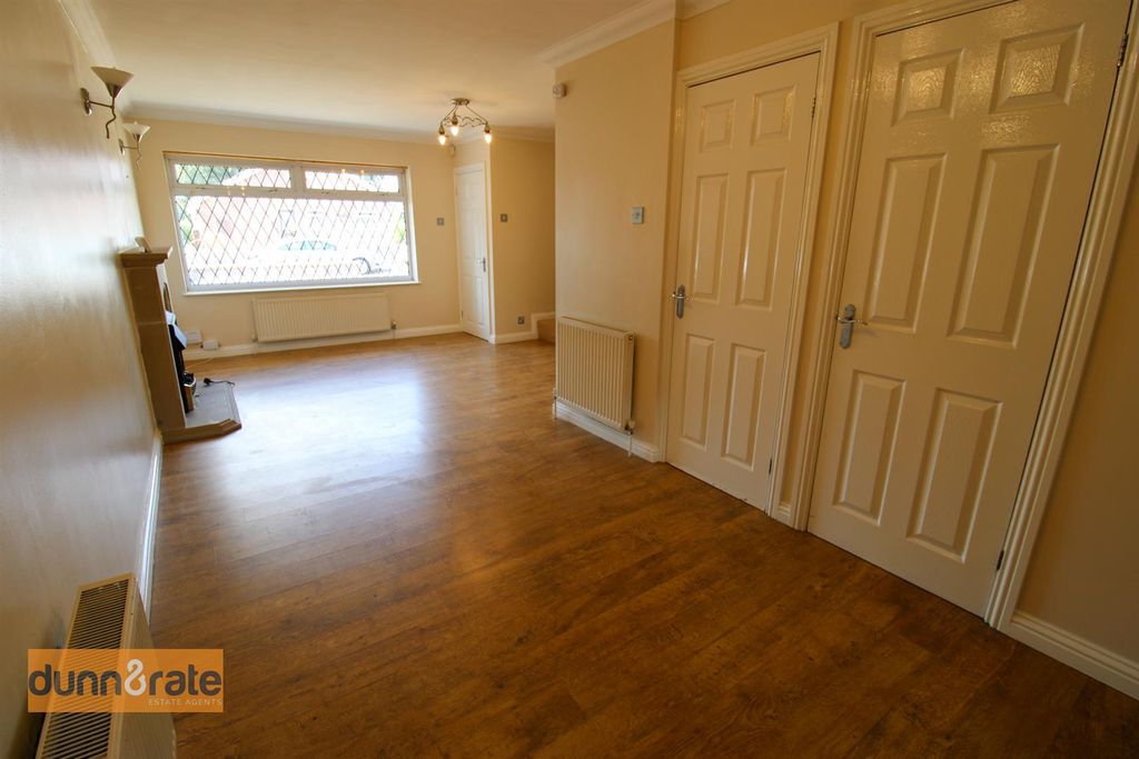 Property photo 3 of 18 Img_7402.Jpg