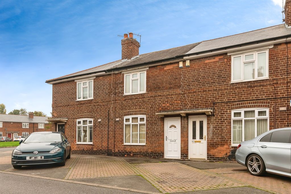 Property photo 1 of 17