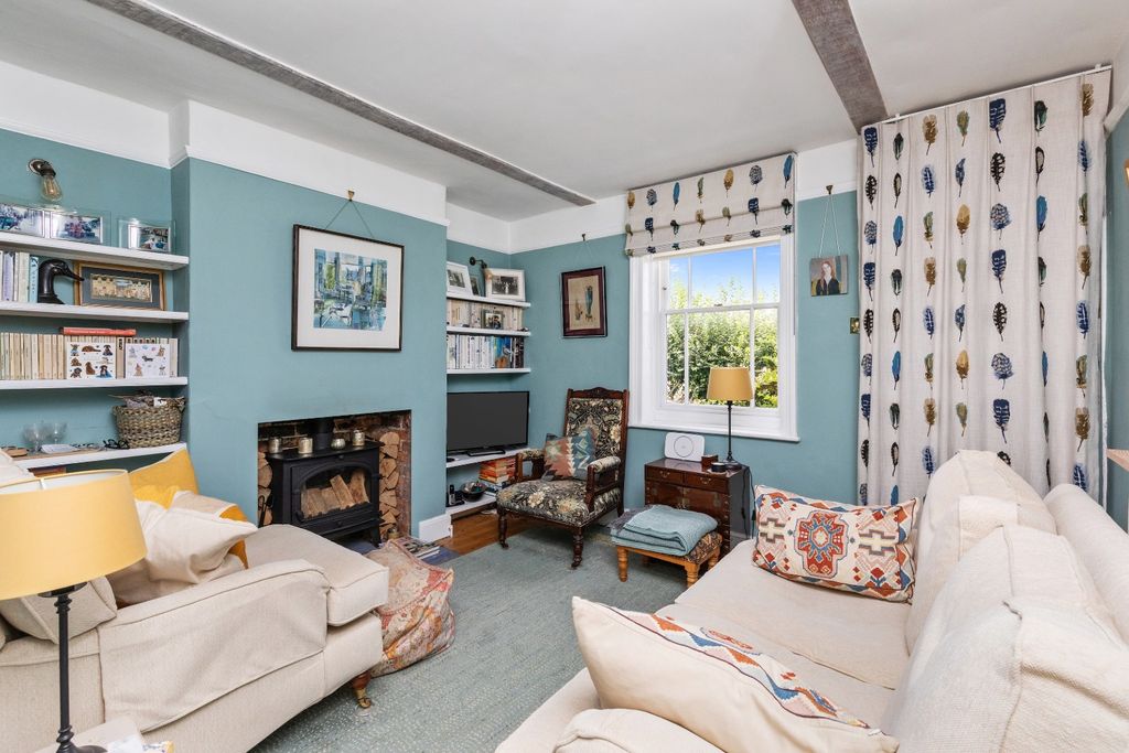 Property photo 2 of 21 4336871