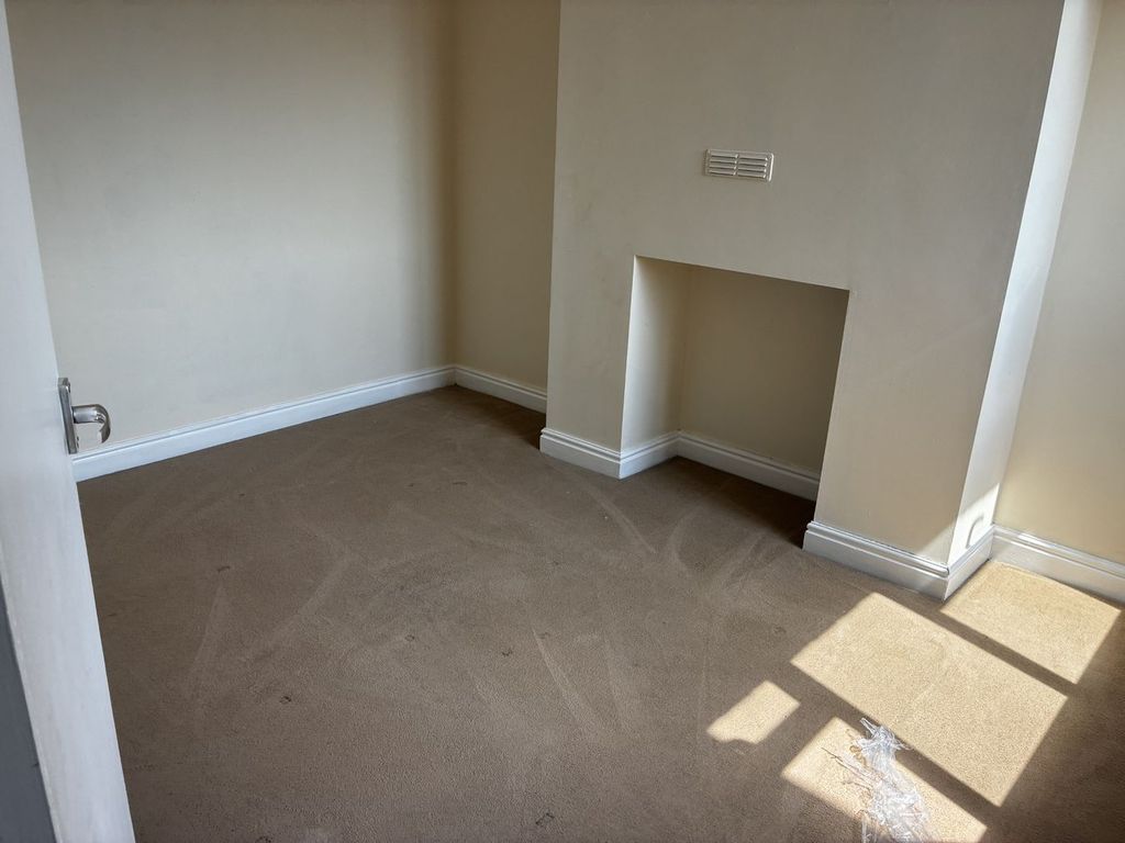 Additional image 7 of 1 bed flat for saleSluice Road, South Ferriby, Barton-Upon-Humber DN18