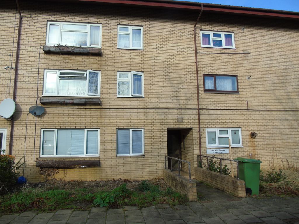 Property photo 1 of 2