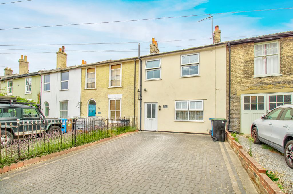 Property photo 1 of 17 A18