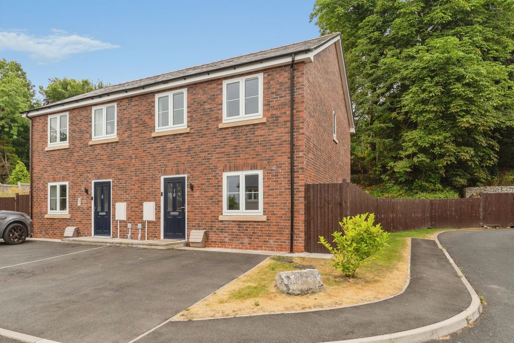 Property photo 1 of 30 Pbox-Img.Jpg