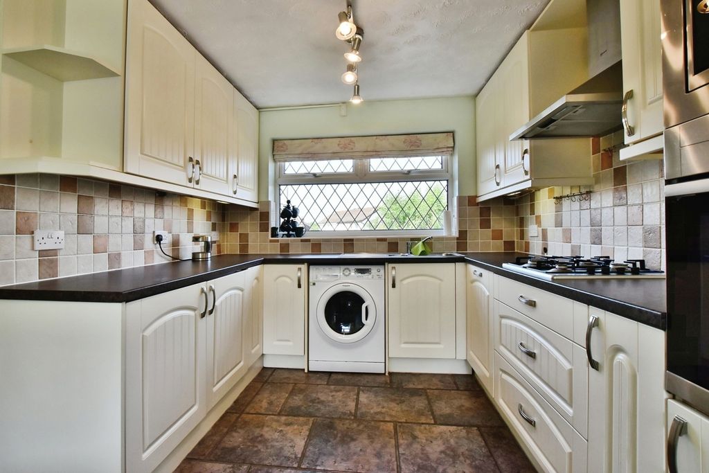 Property photo 3 of 13 Photo