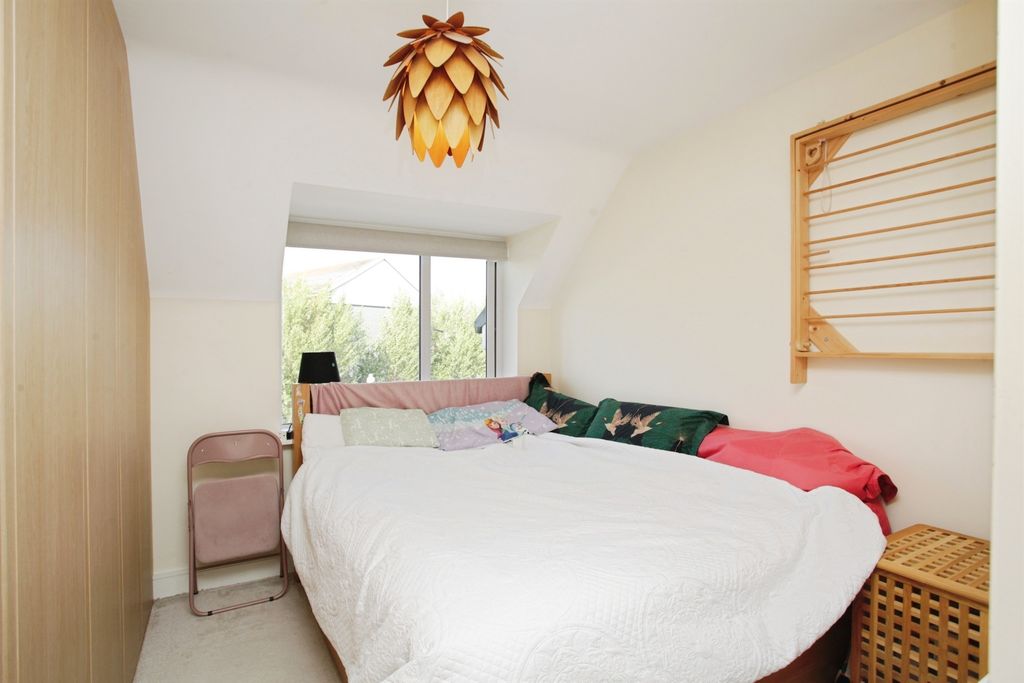Additional image 9 of 2 bed flat for saleAnton Close, Rugby CV21