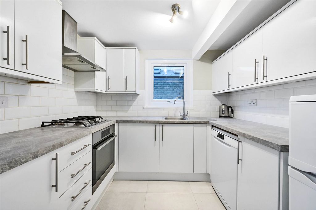 Property photo 3 of 13 Picture No. 06