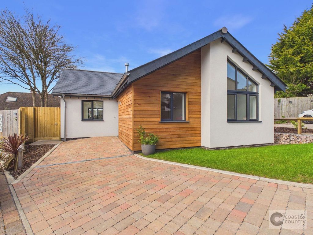 Property photo 1 of 37