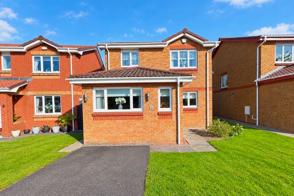 Property photo 1 of 30