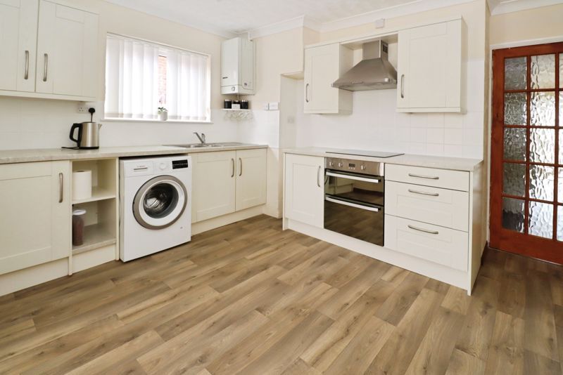 Property photo 3 of 25 Maltings Road