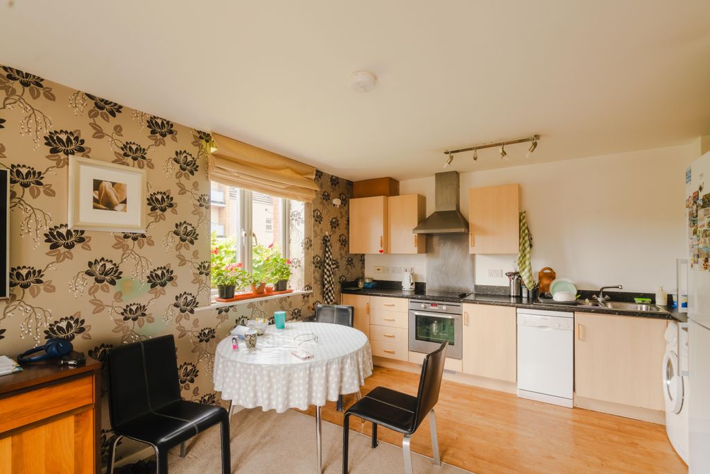 Property photo 3 of 12 12