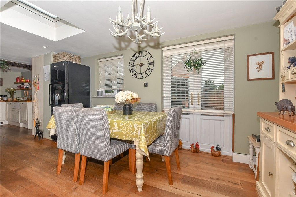 Property photo 3 of 17 Kitchen/Dining Room