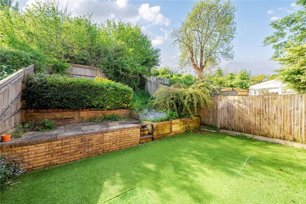 Property photo 3 of 10