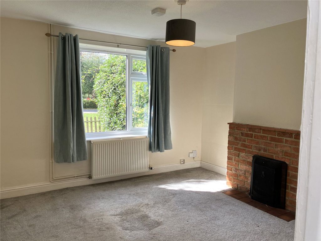 Property photo 3 of 12 Picture No. 16