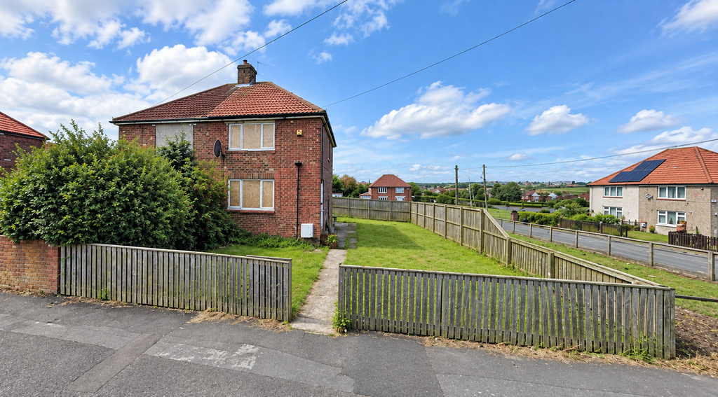 Property photo 1 of 2