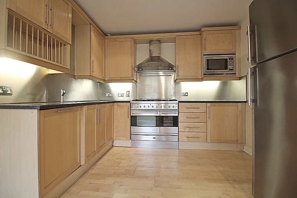 Property photo 2 of 12 Gallery