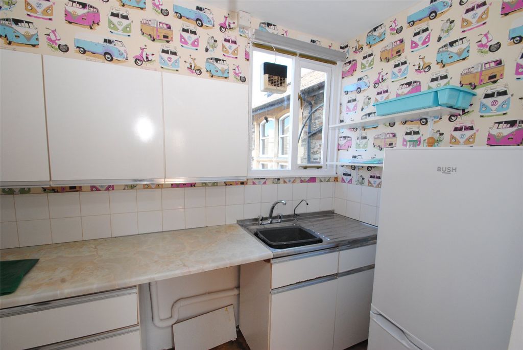 Property photo 3 of 6 Picture No. 03