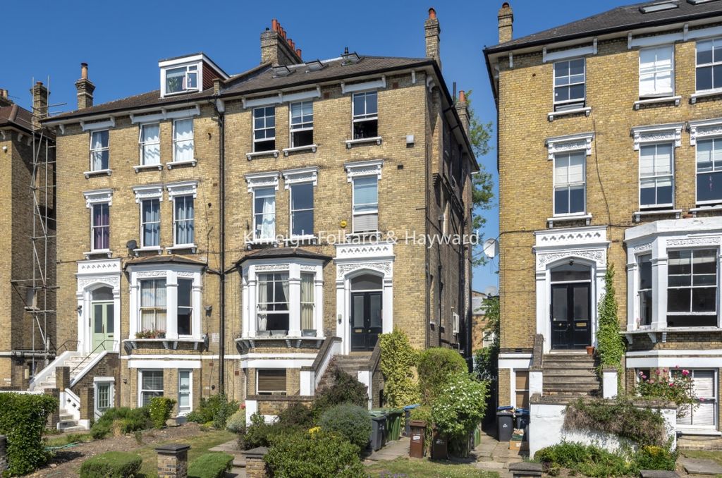 Property photo 1 of 10 079Ed1A7-1A5E-46c1-B