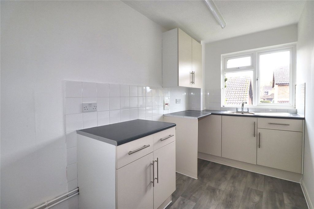 Property photo 2 of 7 Picture No. 06