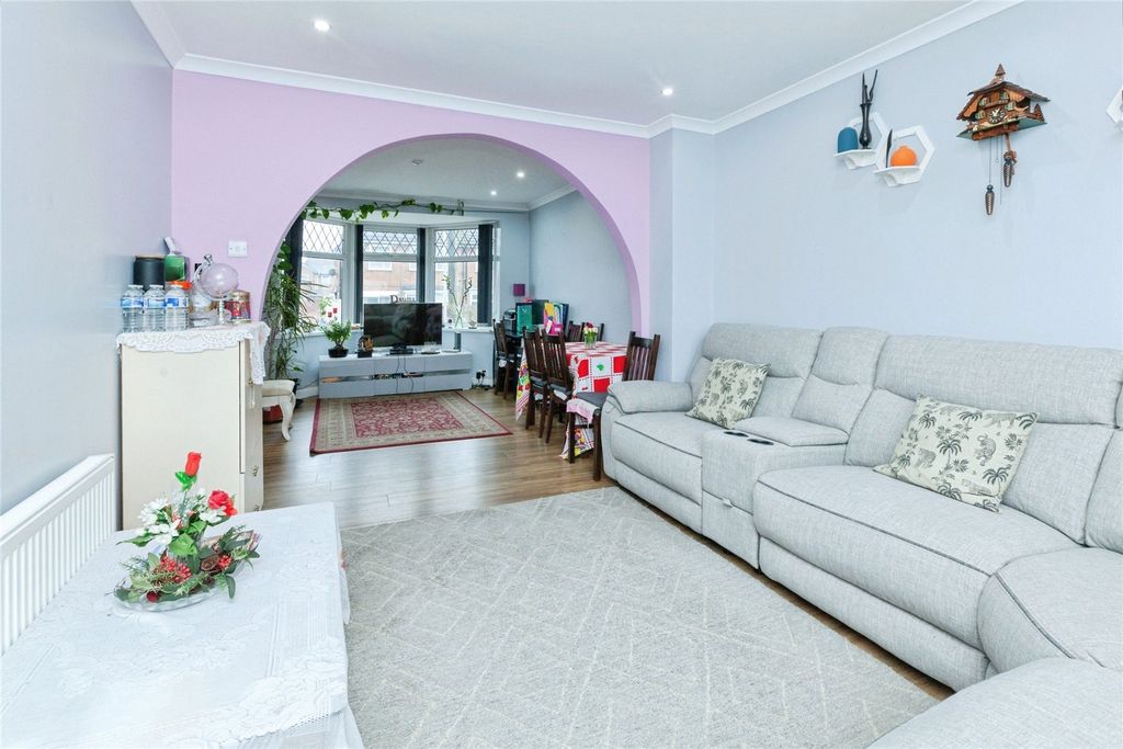 Property photo 3 of 20 Picture No. 03