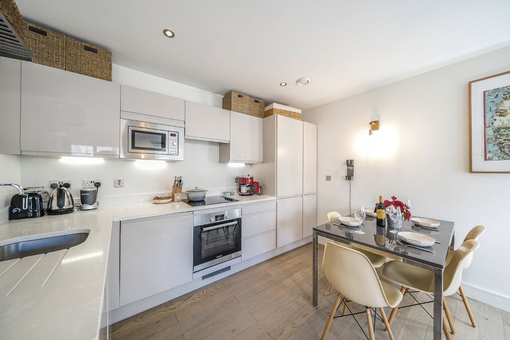 Property photo 2 of 12 Picture No. 08