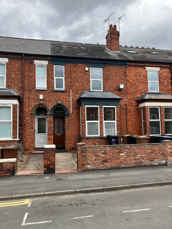 Property photo 3 of 17 Photo 3