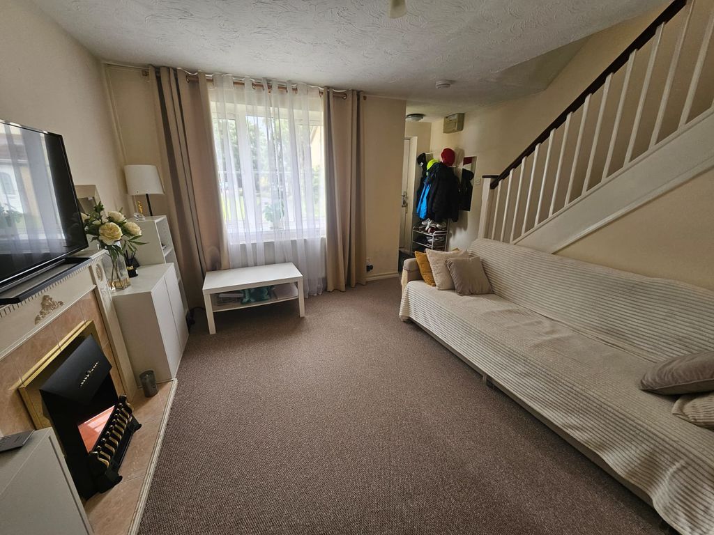 Property photo 3 of 11 Photo 9