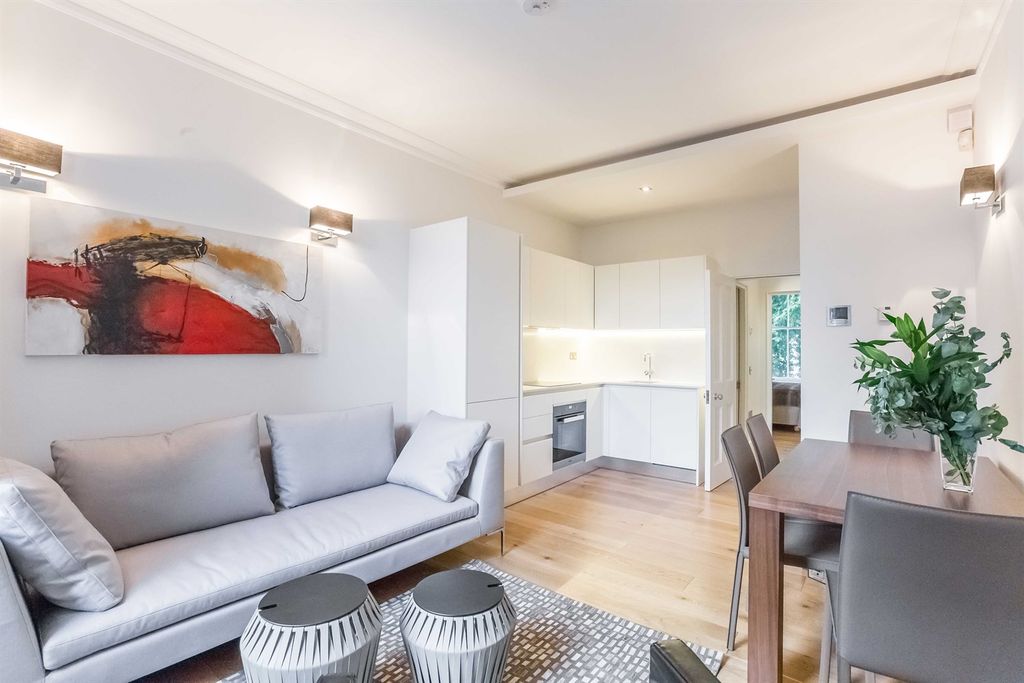 Property photo 1 of 15 (Main)