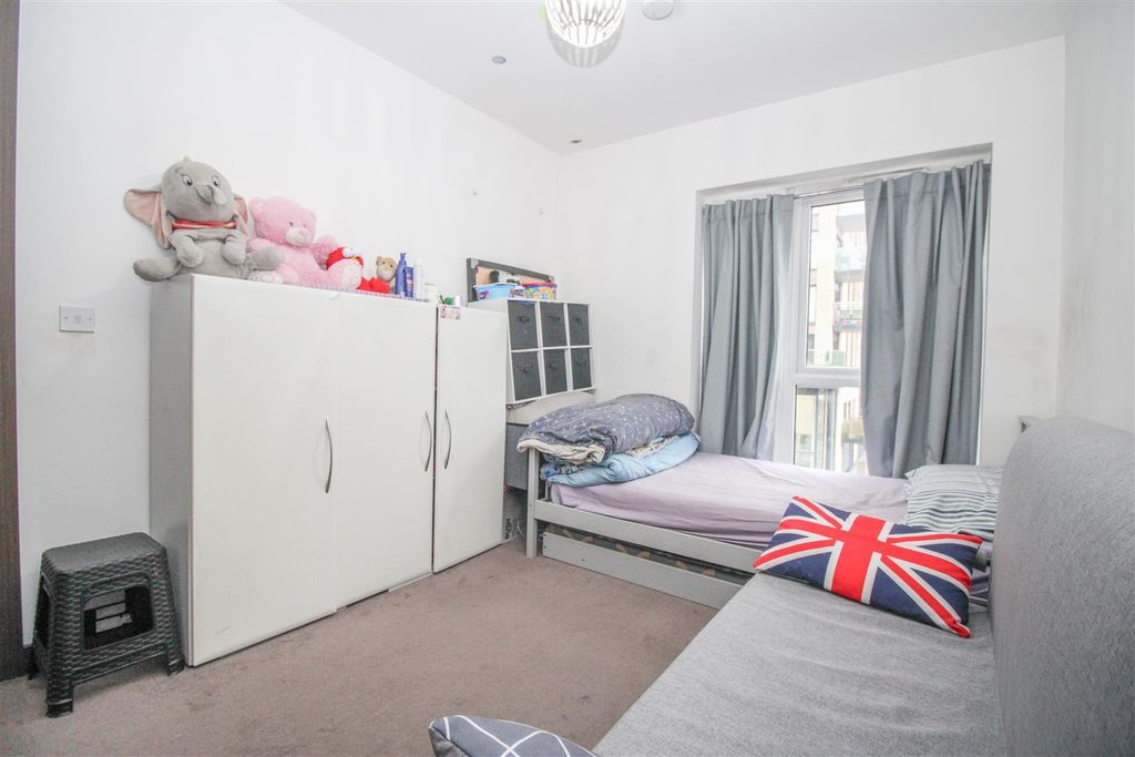 Additional image 4 of 2 bed flat for saleMoore House, Harlow CM20