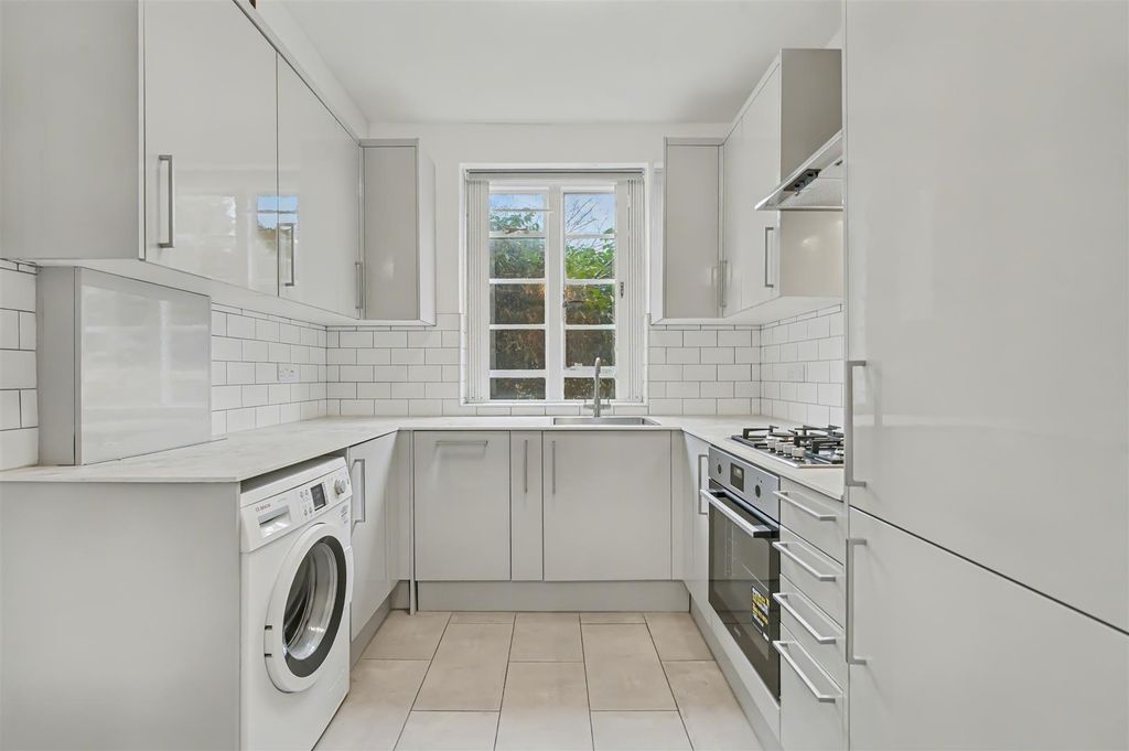 Property photo 3 of 10 3.Jpg