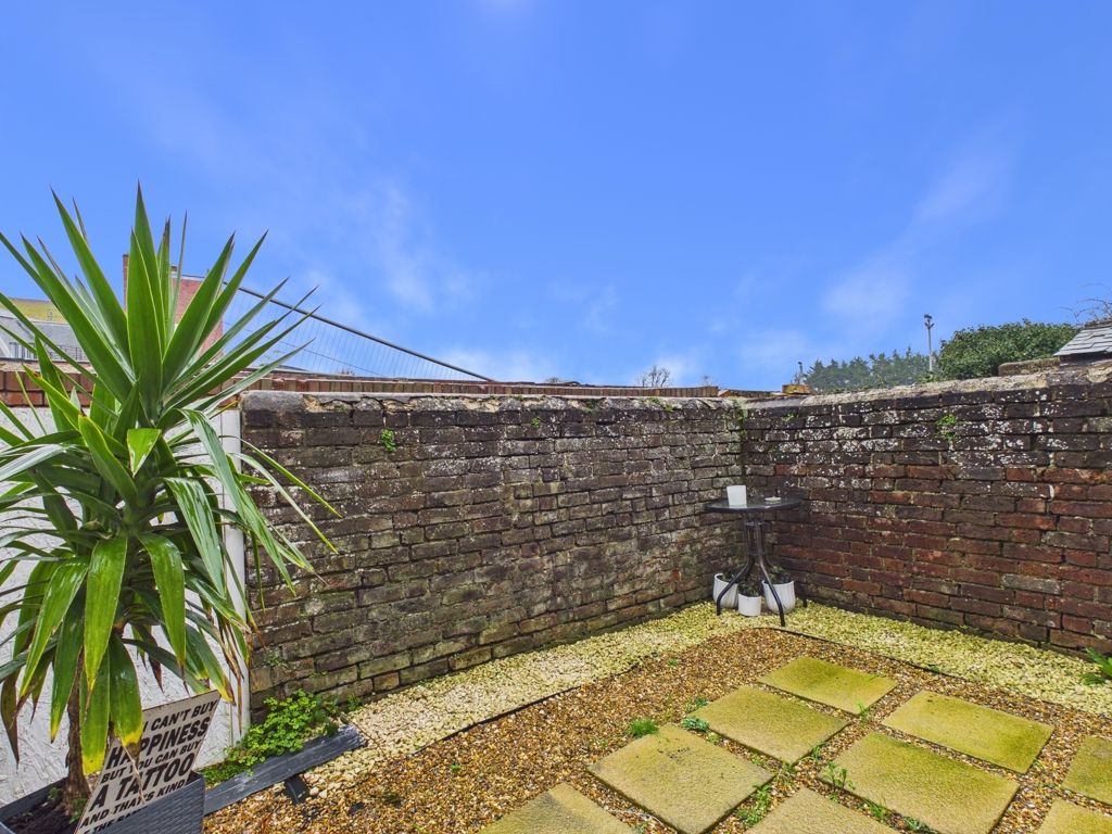 Property photo 3 of 9 Photo 3