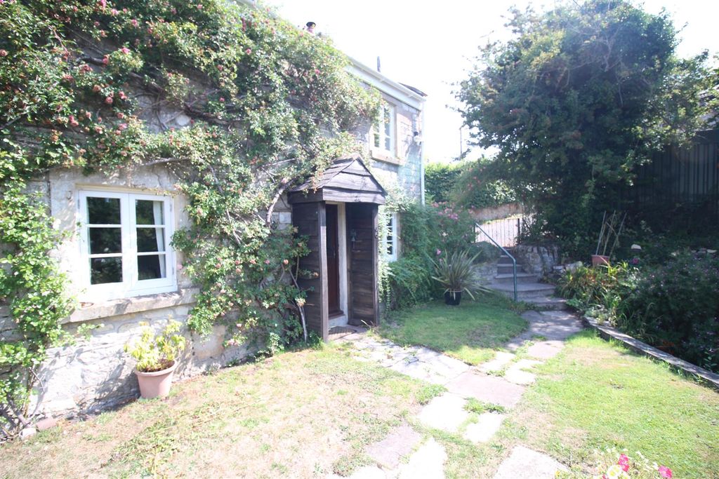 Property photo 1 of 13 Img_2328.Jpg