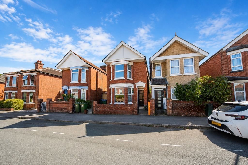 Property photo 1 of 14 Pbox-Img.Jpg