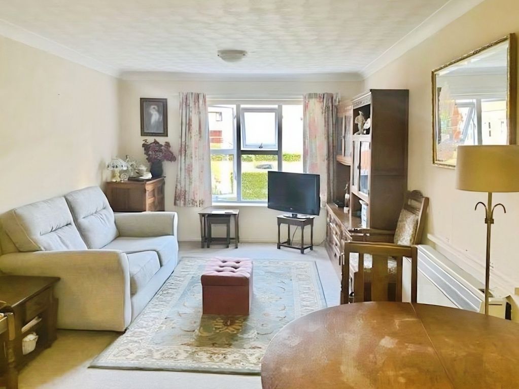 Property photo 3 of 5