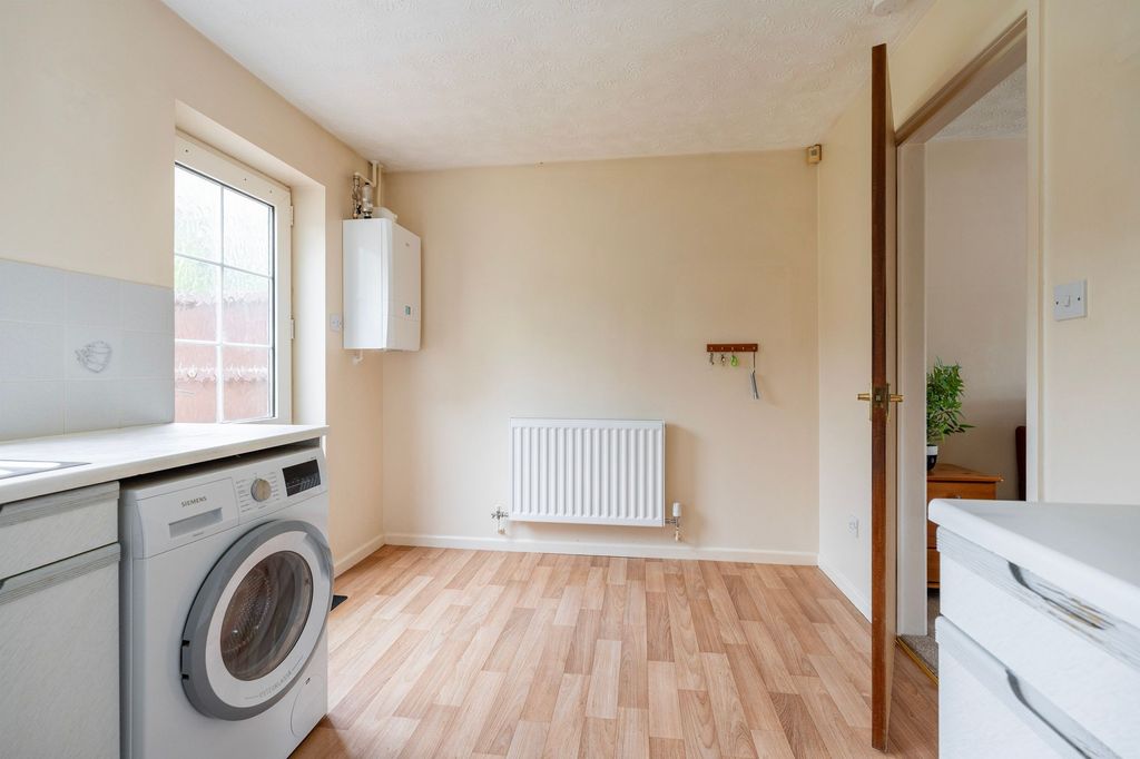 Property photo 3 of 16