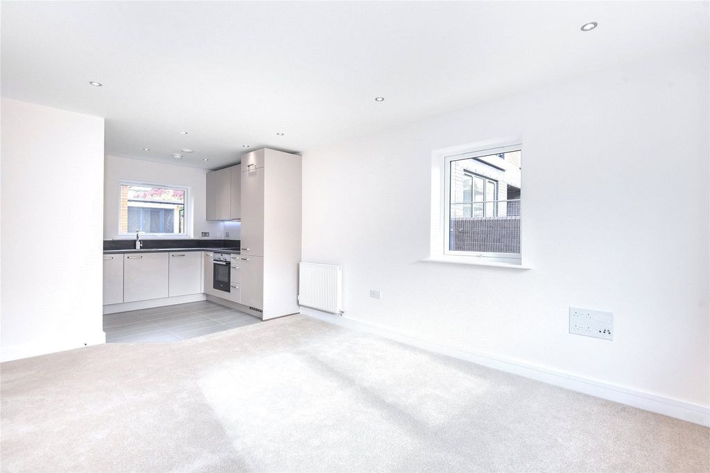 Property photo 2 of 6 Living Room