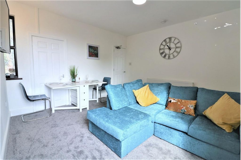 Property photo 1 of 6 Mufvhsx-Wkw40Jpq5B8Bkq.Jpg