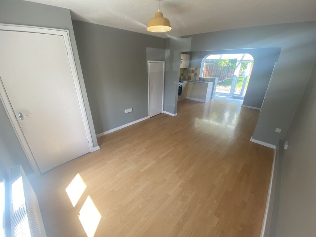 Property photo 2 of 12 Img_1396