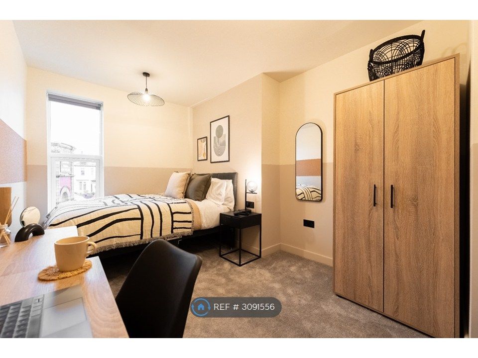 Property photo 1 of 12 Room 6, Double Bed