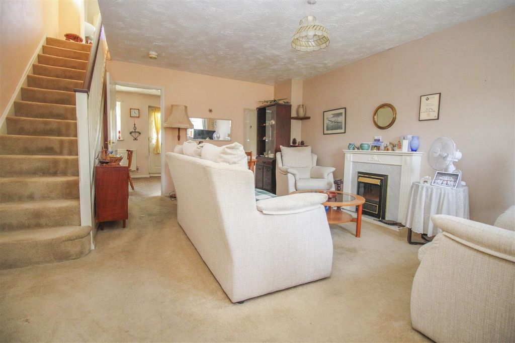 Property photo 2 of 17 Img_0274.Jpg