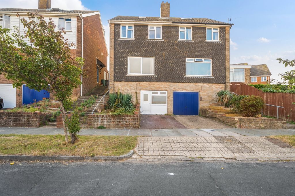 Property photo 1 of 18 Picture No. 30
