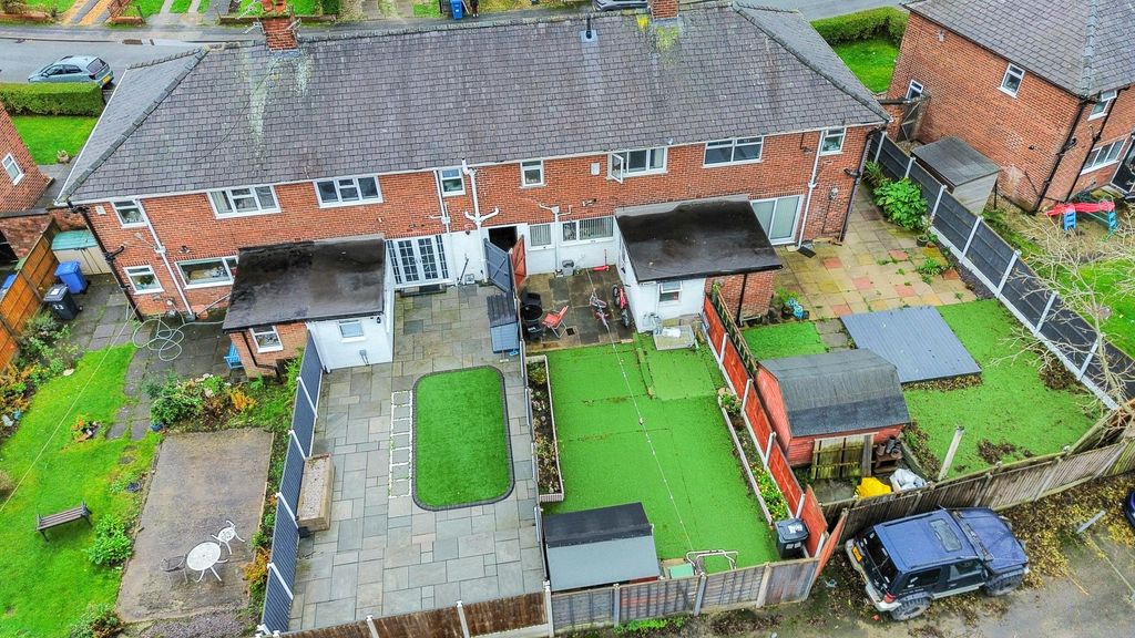 Property photo 2 of 26