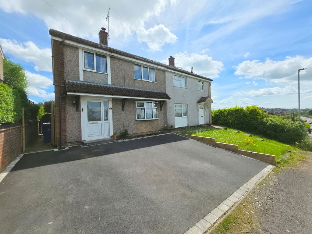 Property photo 1 of 33