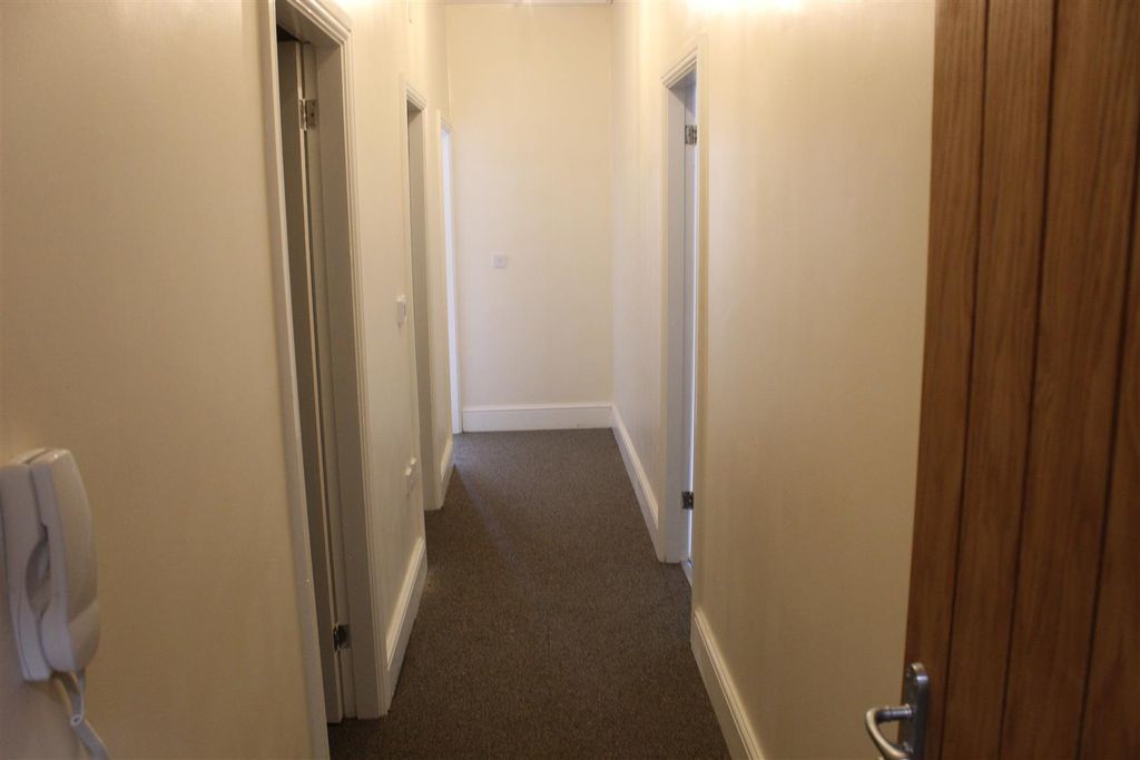 Property photo 3 of 6 Img_0802.Jpg