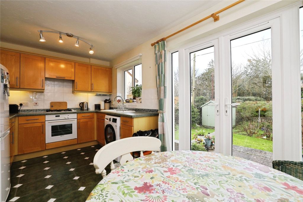 Property photo 3 of 20 Picture No. 14