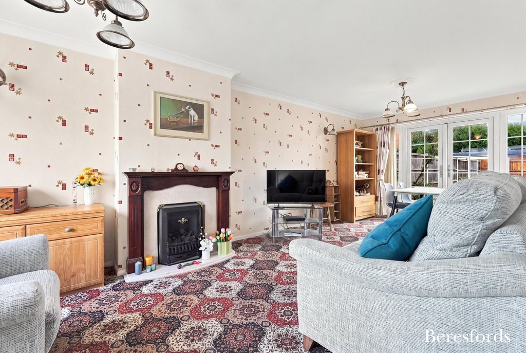 Property photo 2 of 17 Picture No. 06