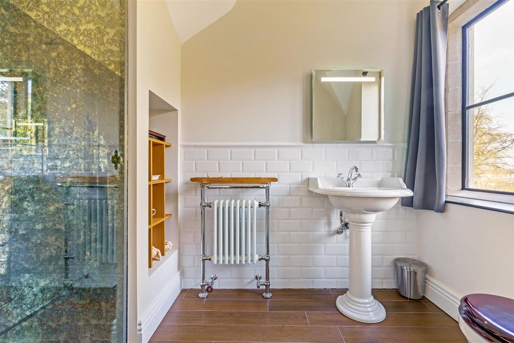Additional image 25 of 4 bed detached house for saleDarlton Road, Dunham-On-Trent, Newark NG22