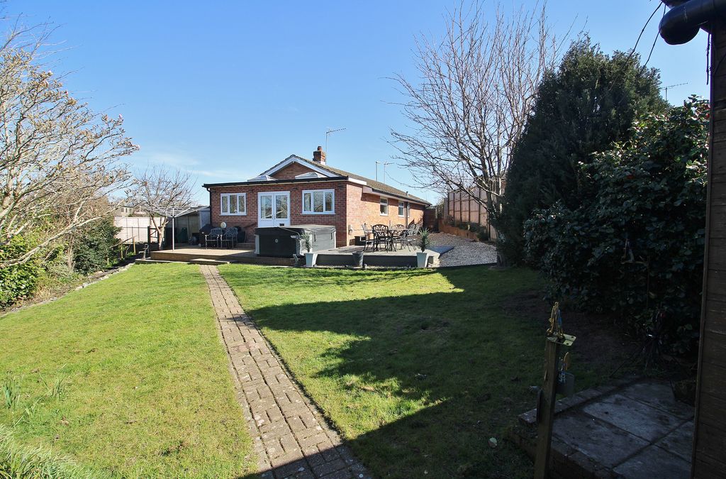 Property photo 1 of 15