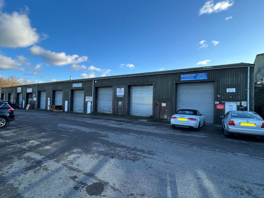 Property photo 2 of 7 Photo 12